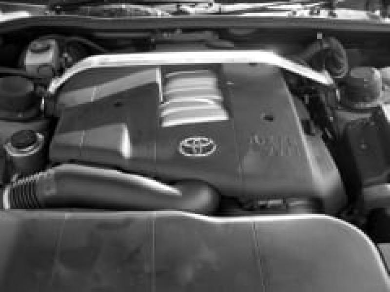 Cusco Type OS Front Strut Bar Lexus LS400 UCF20